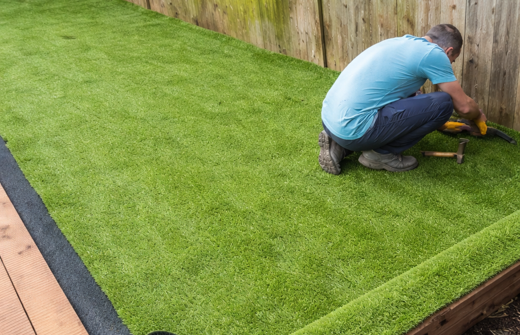 10 Things to Know Before Installing Artificial Turf in Your Backyard